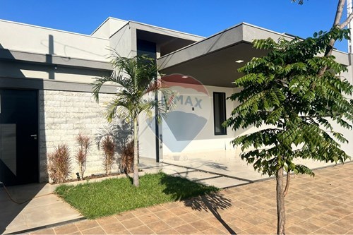 Venda-Casa de Condomínio-Via de Acesso Olegário Ferraz, , 1288  - Alameda candelabro, 240  - CONDOMINIO VILA MADALENA , Araçatuba , São Paulo , 16052-000-630541002-71