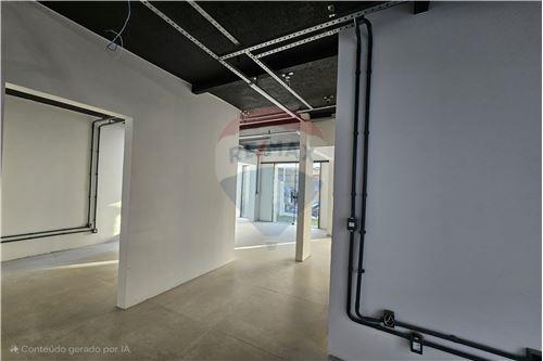 Venda-Casa Comercial-Rua Eduardo Salusse , 27  - Centro , Nova Friburgo , Rio de Janeiro , 28610-440-630551016-147