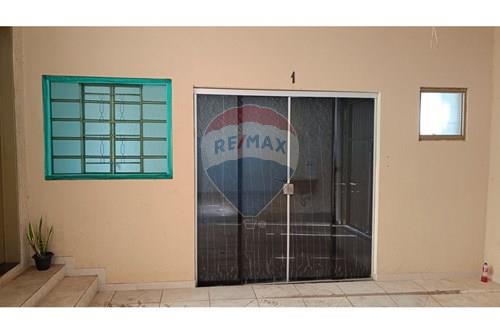 Alugar-Kitnet-Rua Elétrico Bracale , 674  - Próximo do shopping  - Parque Santo Antônio , Andradina , São Paulo , 16901235-631201044-279