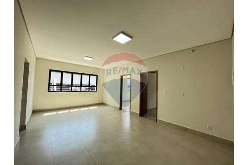 Alugar-Ponto Comercial/ Loja-Centro , São José dos Campos , São Paulo , 12210140-631501001-60