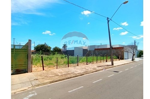 Venda-Terreno-Avenida Armando Bertolini , s/n  - Residencial Maisparque Penápolis , Penápolis , São Paulo , 16304362-631191013-107