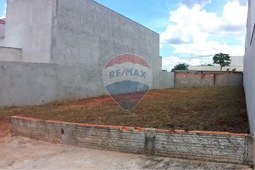 Venda-Terreno-Rua José Carmello , 188  - Jardim Ouro Verde , Botucatu , São Paulo , 18612040-630481108-9