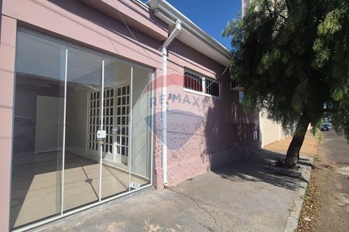 Venda-Ponto Comercial/ Loja-Vila Carmelo , Botucatu , São Paulo , 18609540-630111098-8