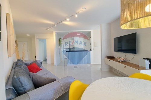 Venda-Apartamento-Rua João Antonio Rocha , 120  - Em frente às Ruínas do Hotel Acapulco  - Braga , Cabo Frio , Rio de Janeiro , 28908-130-630361002-36