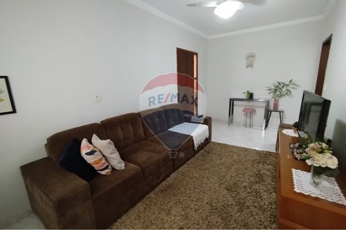 Venda-Casa-Rua Luís Alessi , 193  - Jardim Balneário , Presidente Prudente , São Paulo , 19065530-630091056-37