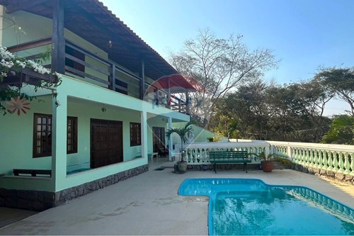 Venda-Casa-Rua Armando Ciriaco da Silva , 366  - Após a praça dos Eucaliptos, rua à direita  - Alto da Boa Vista , Miguel Pereira , Rio de Janeiro , 26900000-631261002-66