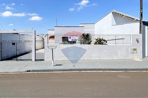 Venda-Casa-Jardim Aeroporto , Botucatu , São Paulo , 18605524-630481082-140