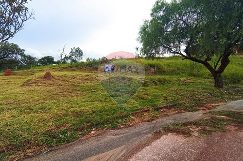 Venda-Terreno-Residencial Plaza Martin , Botucatu , São Paulo , 18608880-630481103-64