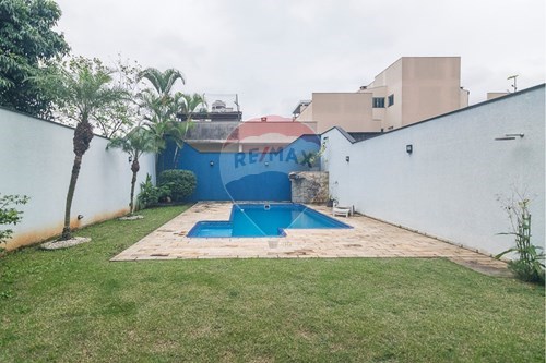 Venda-Casa-Rua Arujá , 535  - proximo ao parque regional da criança  - Vila Curuçá , Santo André , São Paulo , 09291250-631341001-210