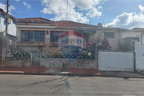 Venda-Casa-Rua Doutor Cardoso de Almeida , 1970  - Centro , Botucatu , São Paulo , 18600005-630111087-4