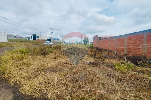 Venda-Terreno-Lívia I , Botucatu , São Paulo , 18606-465-630111098-3