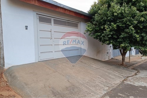 Venda-Casa-Rua Boaventura Marçal , 100  - Jardim Bela Vista , Lins , São Paulo , 16406-070-630511023-43