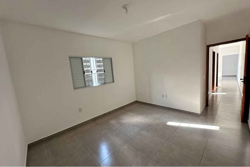 Casa à venda com 2 quartos, 41m² - Foto 2