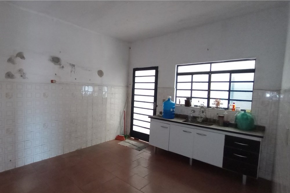 Casa à venda com 2 quartos, 83m² - Foto 12