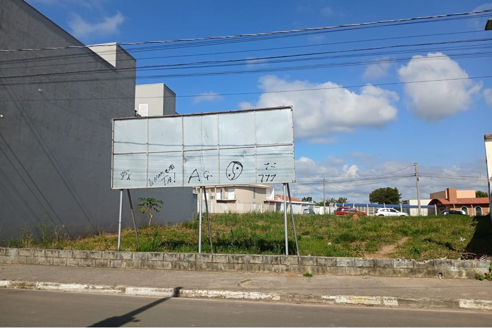 Loteamento e Condomínio, 341 m² - Foto 2