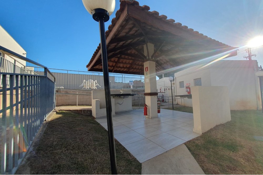 Apartamento à venda com 2 quartos, 43m² - Foto 5