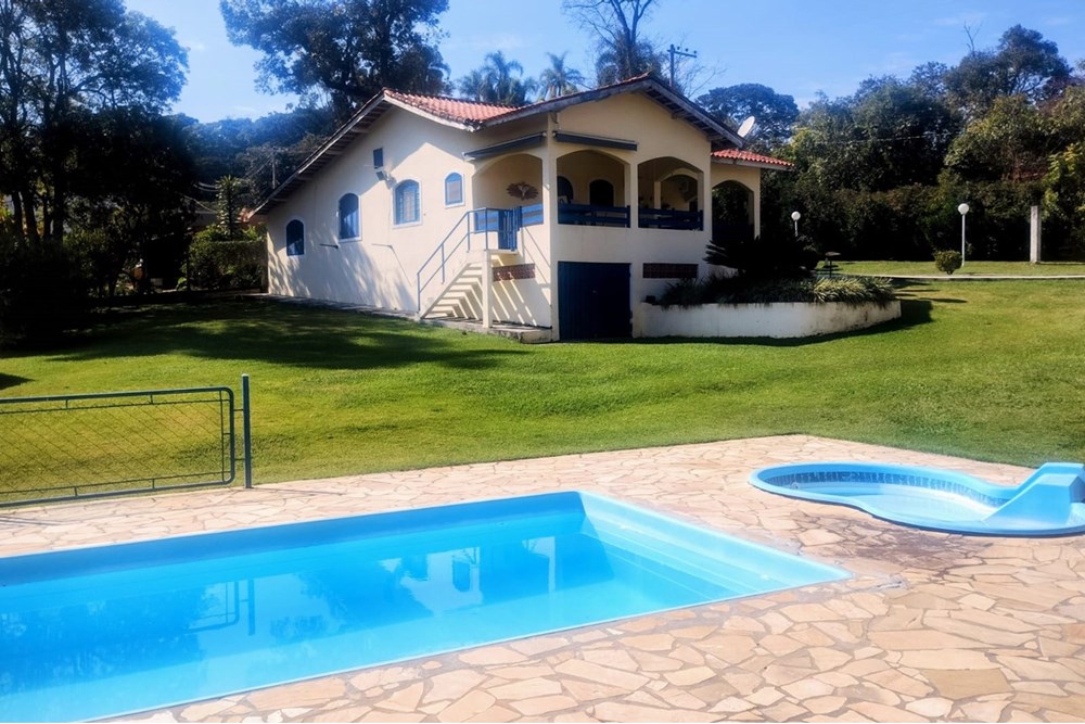 Chácara à venda com 3 quartos, 100m² - Foto 2