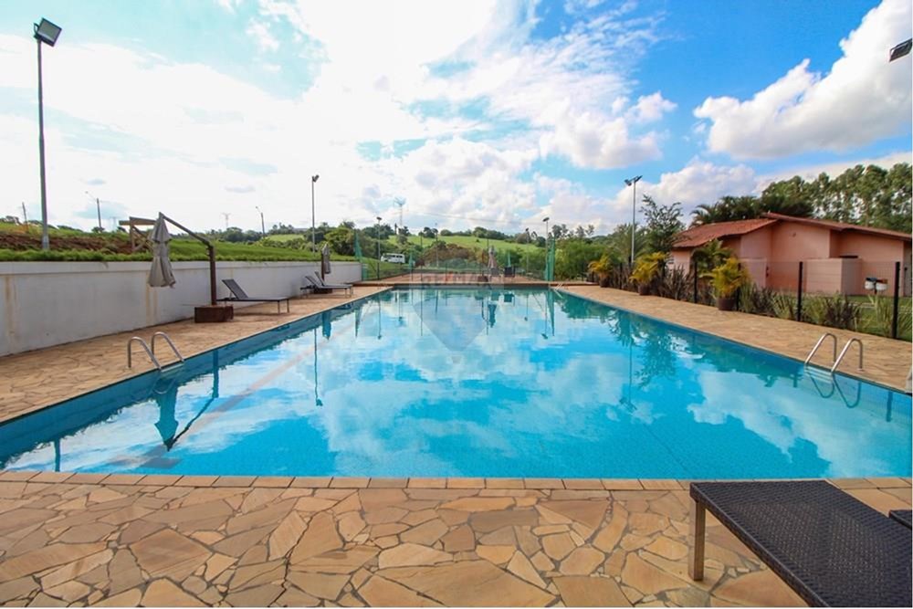 Casa à venda com 3 quartos, 252m² - Foto 18