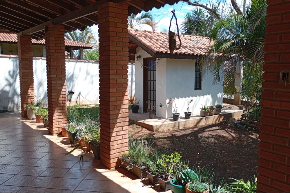 Chácara, 3 quartos, 2465 m² - Foto 4