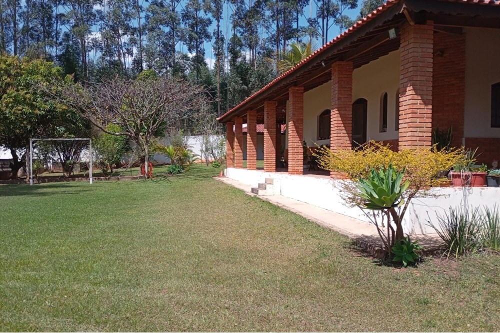 Chácara, 3 quartos, 2465 m² - Foto 9