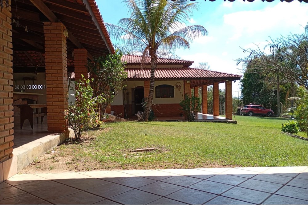 Chácara, 3 quartos, 2465 m² - Foto 13