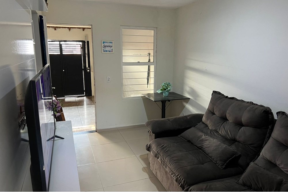 Casa à venda com 2 quartos, 41m² - Foto 3