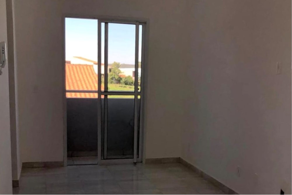 Apartamento à venda com 2 quartos, 47m² - Foto 2