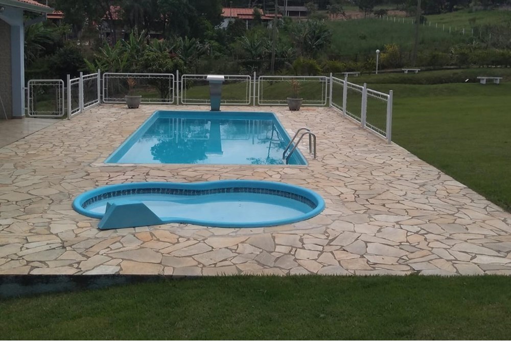 Chácara à venda com 3 quartos, 100m² - Foto 29