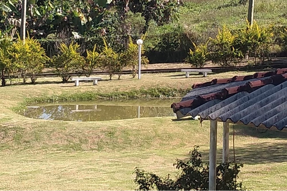 Chácara à venda com 3 quartos, 100m² - Foto 28