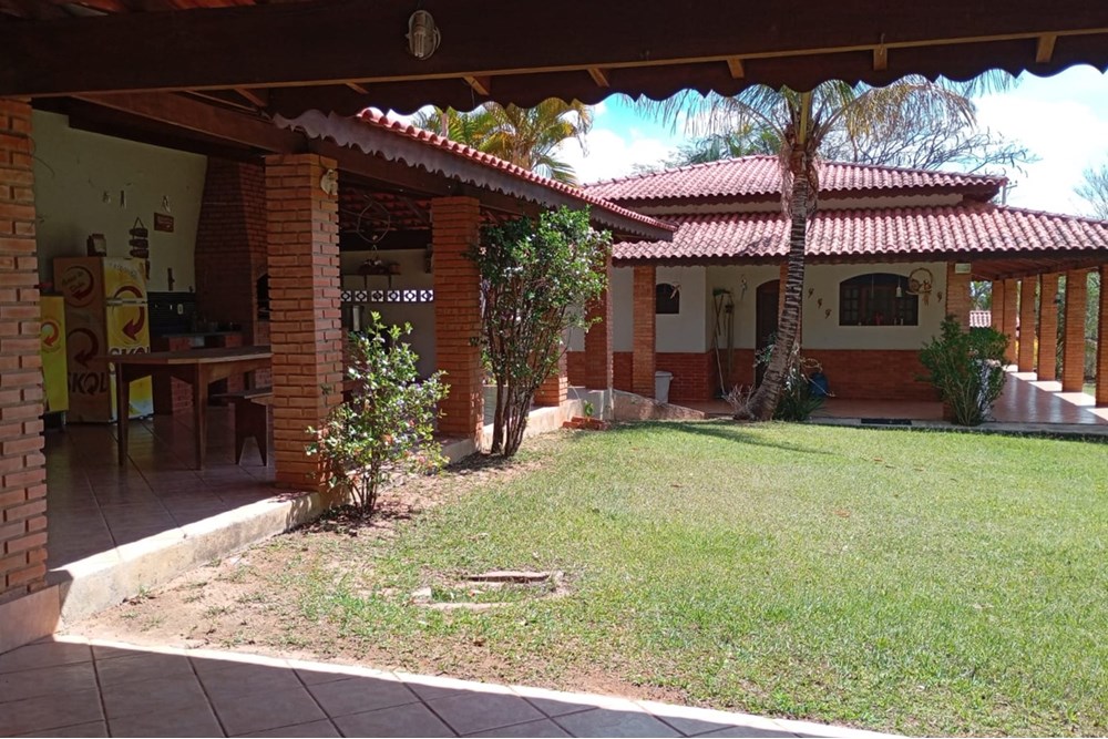 Chácara, 3 quartos, 2465 m² - Foto 15