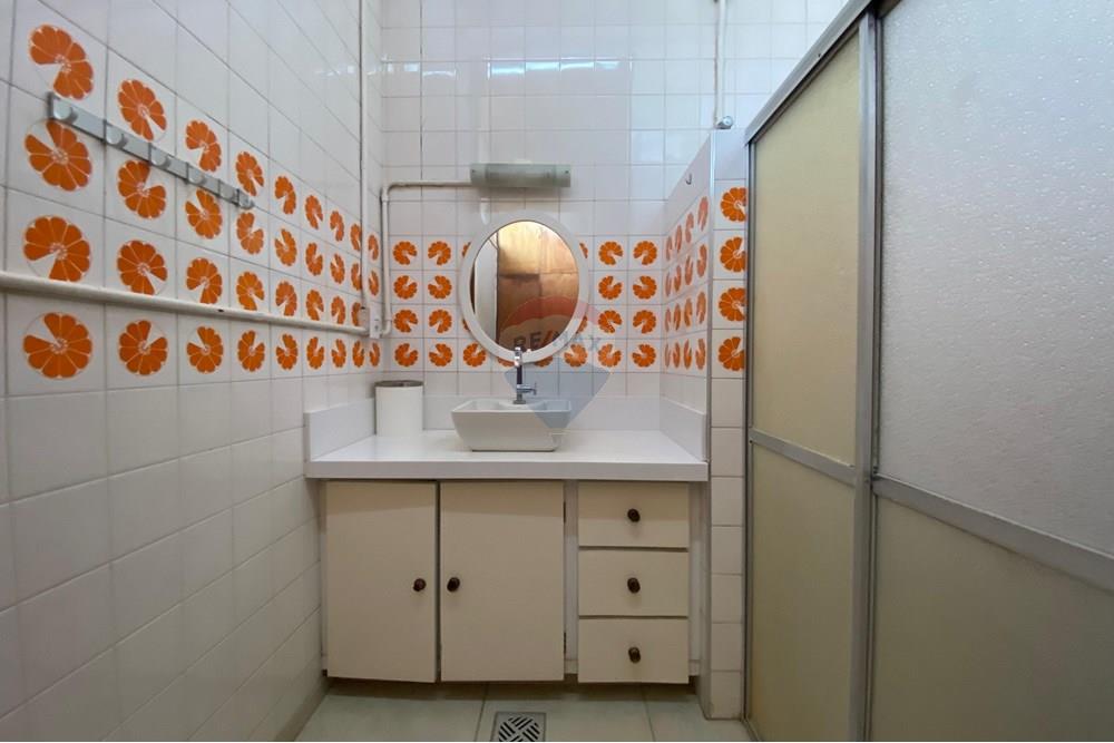 Casa - Venda - Lins , São Paulo - Imagem do WhatsApp de 2025-01-23 à(s) 09.53.18_868de753.jpg - Banheiro - 631011035-9