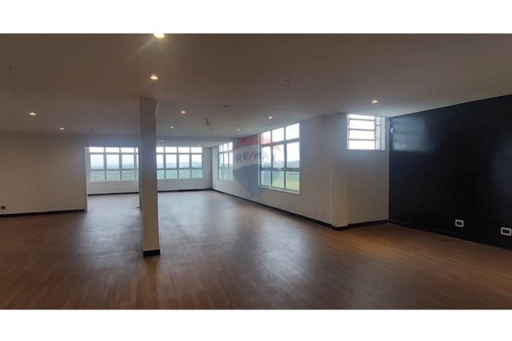 Prédio - Alugar - São José dos Campos , São Paulo - bc4c0e0c-17f8-4664-8782-fef69d070458.jpg - 631471032-1