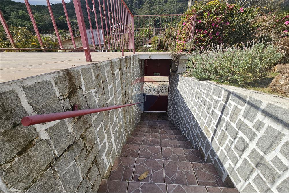 Casa - Venda - Nova Friburgo , Rio de Janeiro - 104 - 630551016-144