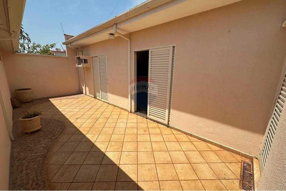 Casa - Alugar - Lins , São Paulo - WhatsApp Image 2025-10-01 at 14.51.52 (1).jpeg - 631011013-1227