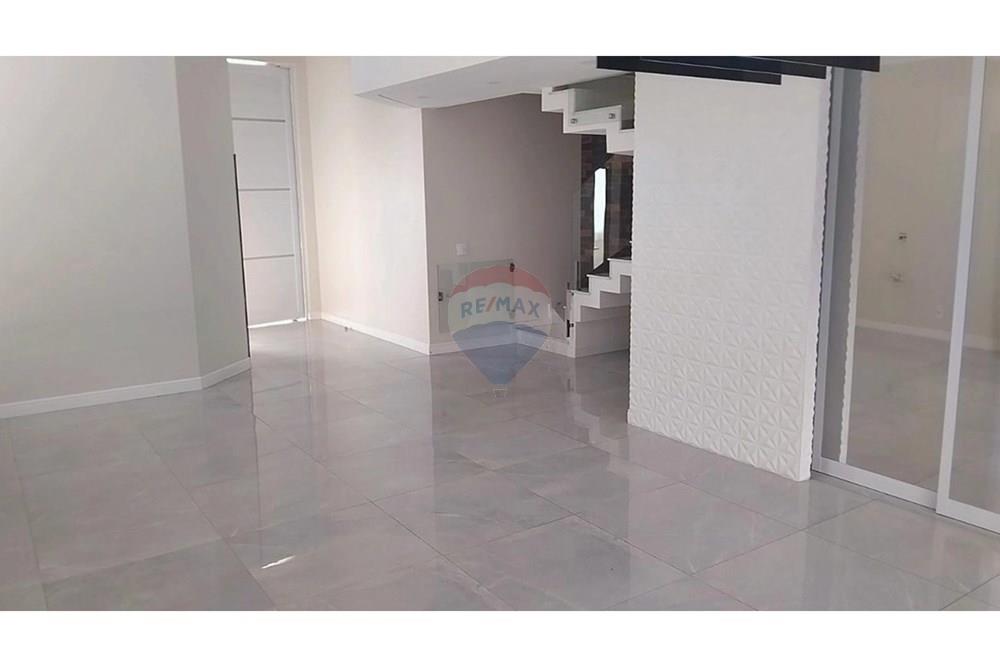 Casa de Condomínio - Alugar - Votorantim , São Paulo - escada1.jpg - 630591174-109