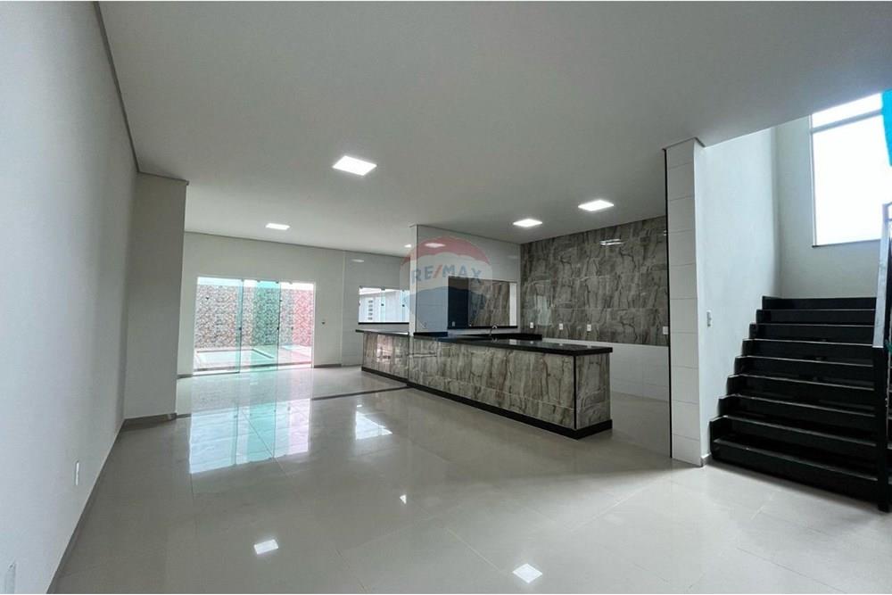 Sobrado - Venda - Botucatu , São Paulo - WhatsApp Image 2025-06-12 at 13.34.38 (2).jpeg - 630111094-3