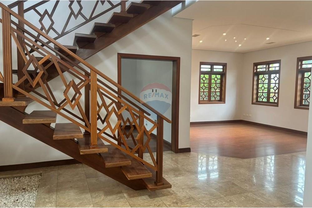 Casa Comercial - Alugar - São Roque , São Paulo - WhatsApp Image 2025-10-08 at 17.13.41 (1).jpeg - 631601017-37