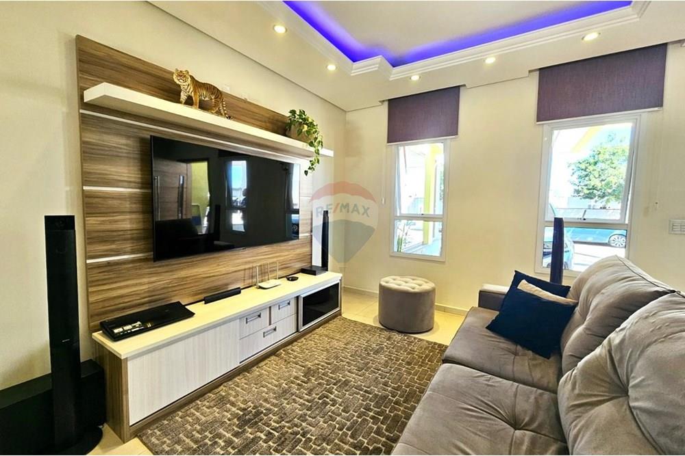 Casa de Condomínio à venda com 3 quartos, 146m² - Foto 2