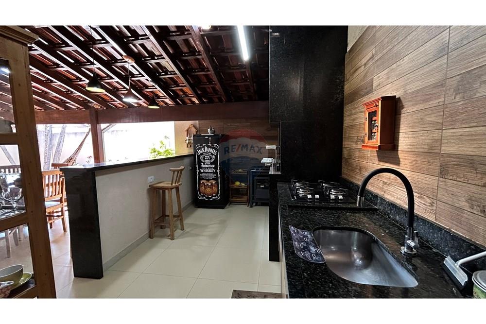 Casa com 2 quartos à venda, 115m² — foto 33 de 42