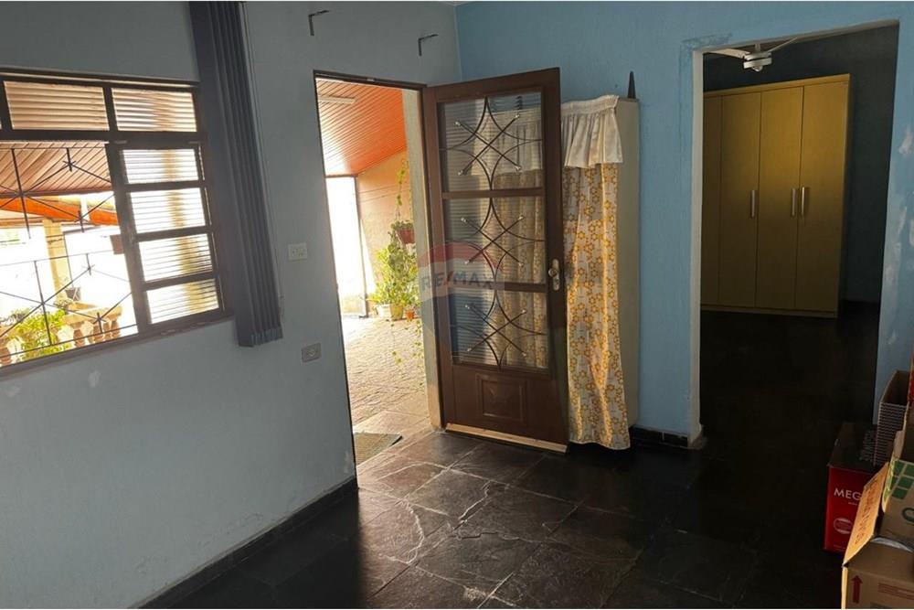 Casa à venda com 3 quartos, 201m² - Foto 17