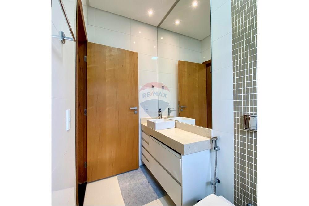 Casa de Condomínio com 3 quartos à venda, 228m² — foto 20 de 24