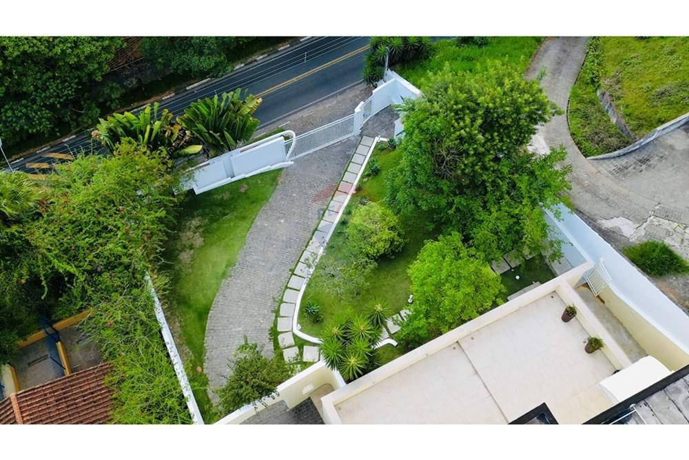 Casa de Condomínio - Alugar - Arujá , São Paulo - dji_fly_20241031_154046_204_1730828885460_photo.jpg - 631491006-8