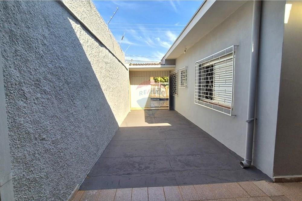 Casa - Venda - São José do Rio Preto , São Paulo - 10 corredor lateral garagem b.jpeg - 630401013-124