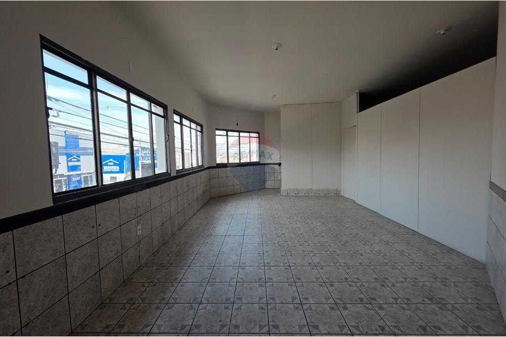 Ponto Comercial/ Loja - Alugar - Botucatu , São Paulo - WhatsApp Image 2025-09-19 at 14.54.13 (1).jpeg - 630111106-7