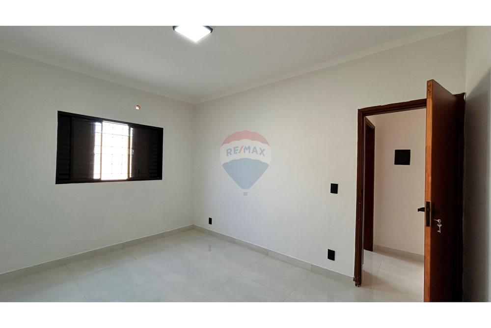 Casa com 3 quartos à venda, 150m² — foto 20 de 24