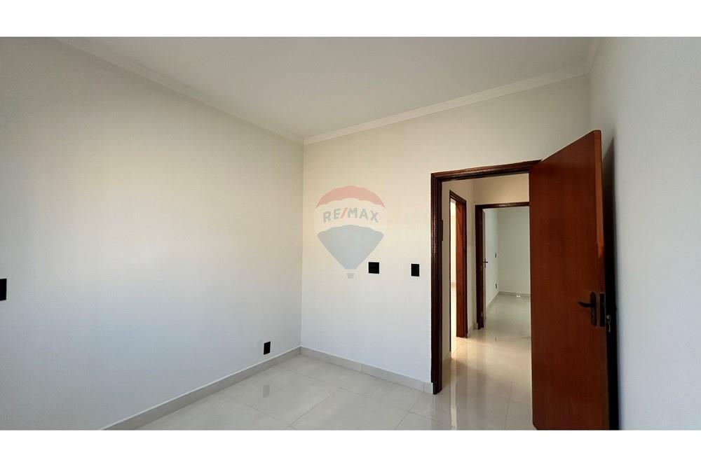 Casa com 3 quartos à venda, 150m² — foto 18 de 24