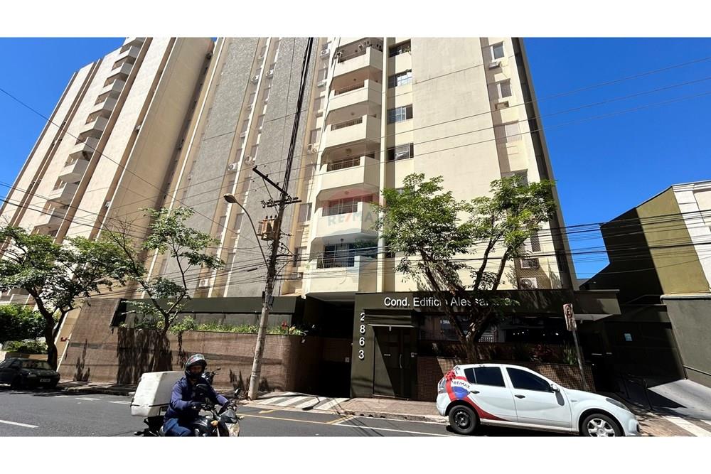 Apartamento com 3 quartos à venda, 137m² — foto 1 de 21