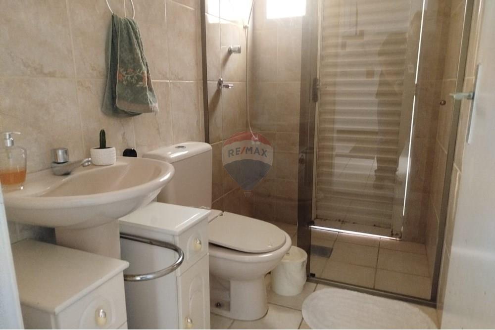 Casa, 4 quartos, 240 m² - Foto 26