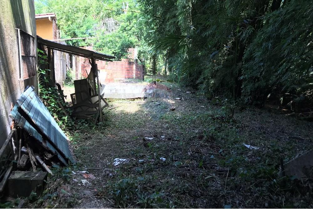 Terreno - Venda - São Sebastião , São Paulo - IMG_0229.jpg - Quintal - 631461002-28