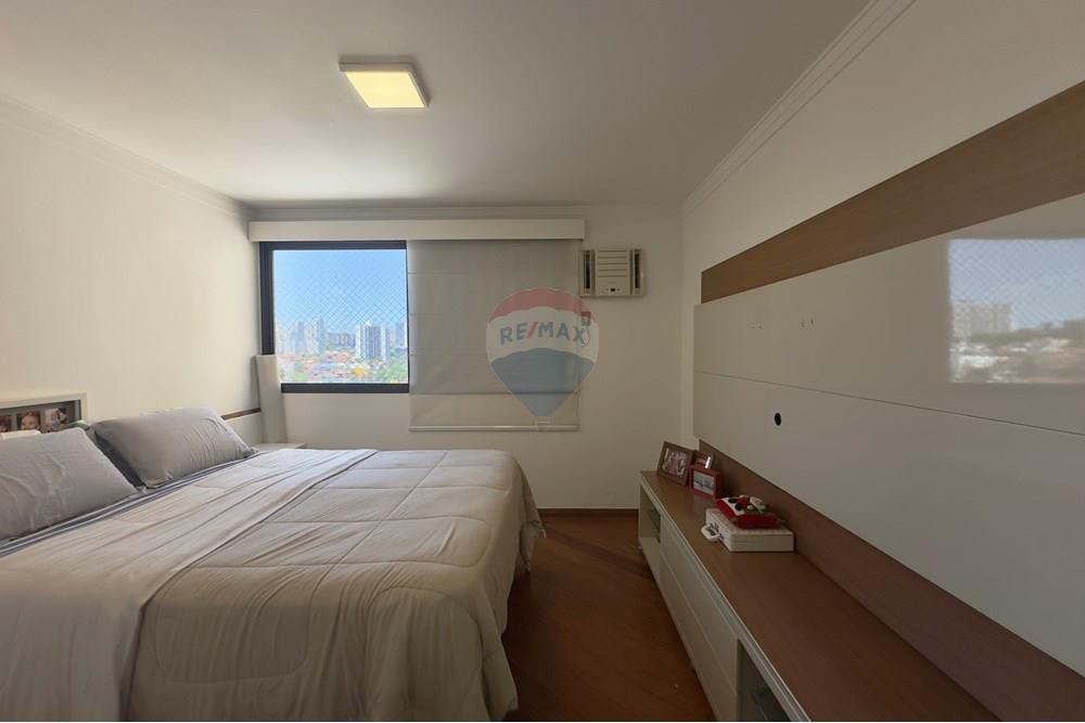 Apartamento com 3 quartos à venda, 193m² — foto 11 de 31